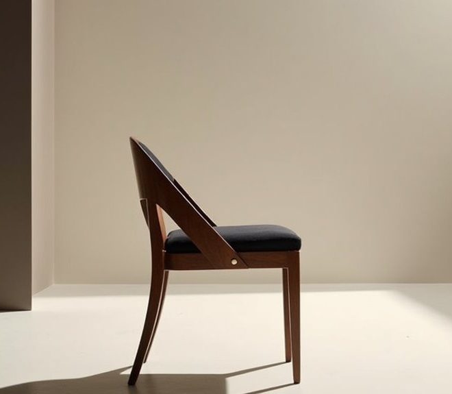 5 Reasons to Adore the Gubi Violin Dining Chair